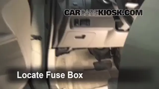 2004 Nissan Maxima SE 3.5L V6 Fusible (interior) Cambio